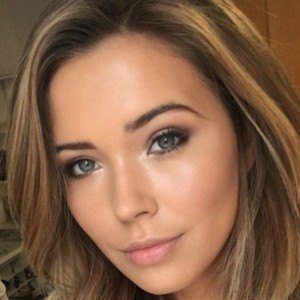 Sandra Kubicka Headshot 8 of 8