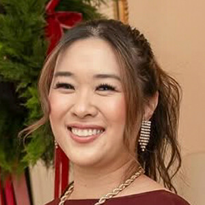 Sandy Chang Headshot 2 of 5