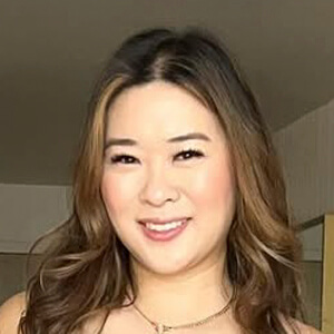 Sandy Chang Headshot 4 of 5