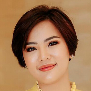 Sandy Myint Lwin Headshot 5 of 6
