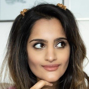 Sanjana Modha Headshot 4 of 8