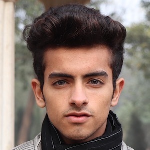 Sanket Mehta Headshot 4 of 9