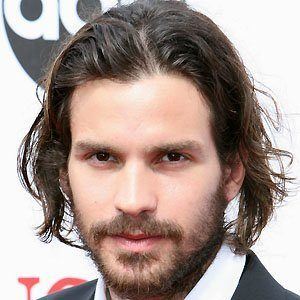 Wife santiago cabrera and Santiago Cabrera