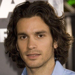 Santiago Cabrera Headshot 8 of 10