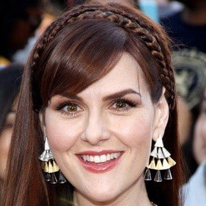 Sara Rue Headshot 7 of 7