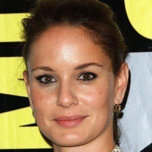 Sarah Wayne Callies Headshot 8 of 10