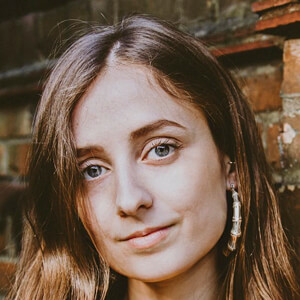 Sarah Mantelin Headshot