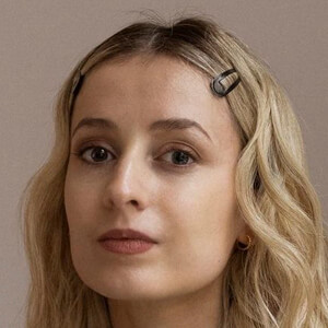 Sarah Mantelin Headshot