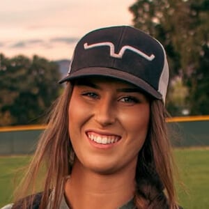 Sarah Parlee Headshot 6 of 6