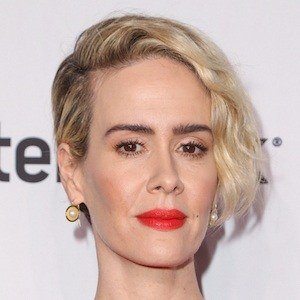 Sarah Paulson - Age, Family, Bio | Famous Birthdays