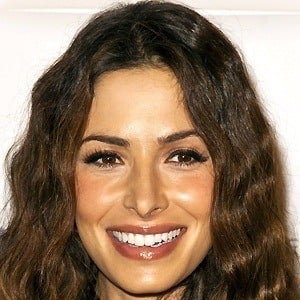 Sarah Shahi Headshot 7 of 10