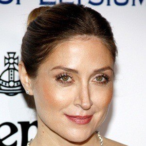 Sasha Alexander Headshot 5 of 6