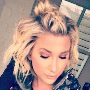 Savannah Chrisley Headshot 7 of 10