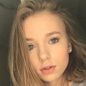 Savannah Rene - Age, Family, Bio | Famous Birthdays