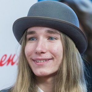 Sawyer Fredericks at age 16