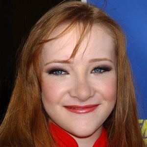 Scarlett Pomers - Bio, Family, Trivia | Famous Birthdays