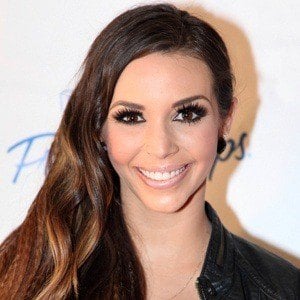 Scheana Marie Headshot 6 of 8