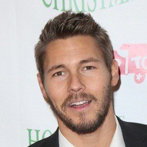 Scott Clifton Headshot 5 of 10