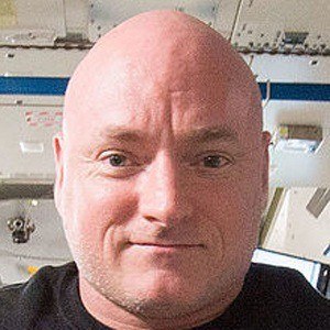 Scott Kelly Headshot 5 of 5