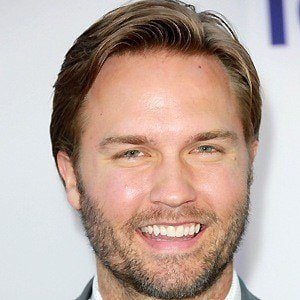 Scott Porter Headshot 7 of 10