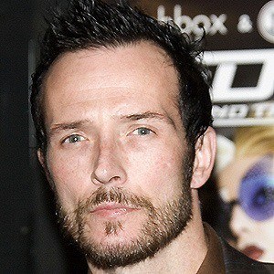 Scott Weiland Headshot 8 of 10