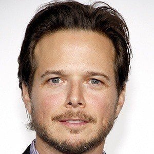 Scott Wolf Headshot 4 of 10