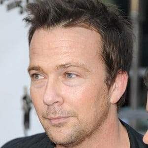 Sean Patrick Flanery Headshot 5 of 10