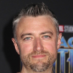 Sean Gunn Headshot 7 of 10