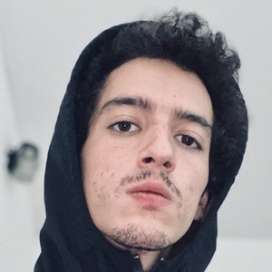 Seb Asmr Vita - Age, Family, Bio | Famous Birthdays