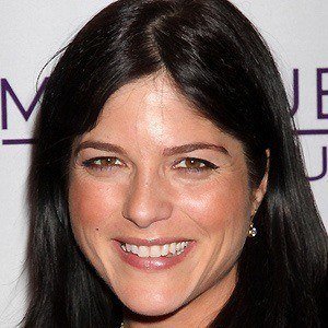 Selma Blair Headshot 6 of 10