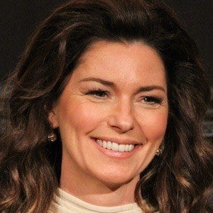 Shania Twain Headshot 6 of 10