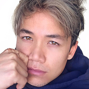 Shannon Kook - Age, Family, Bio | Famous Birthdays