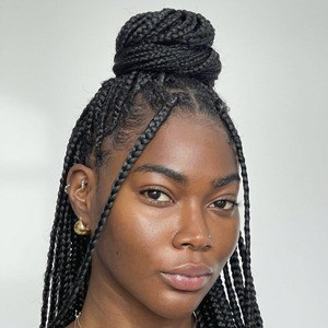 Shantania Beckford Headshot 10 of 10