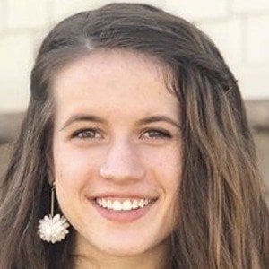 Shari Franke Headshot 8 of 10