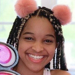 Shasha Onyx Kids Bio Family Trivia Famous Birthdays