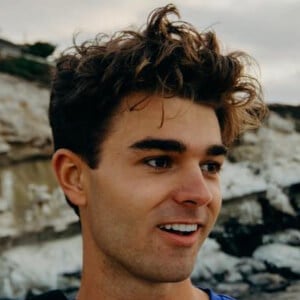Shawn Fortune Headshot 6 of 7