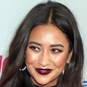 Shay Mitchell at age 28