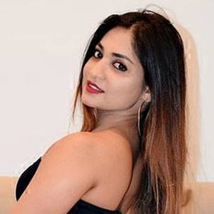 Sheetal Bhonsle Headshot 4 of 5