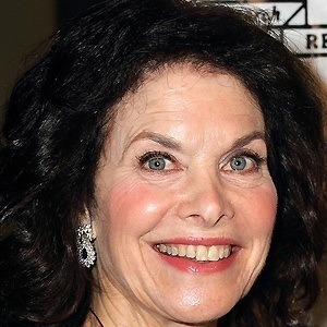Sherry Lansing - Bio, Family, Trivia | Famous Birthdays