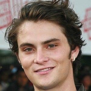 Shiloh Fernandez at age 21