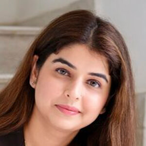 Shilpa Khatwani Headshot 7 of 7