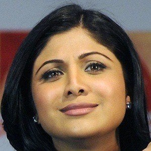 Shilpa Shetty Headshot 3 of 5