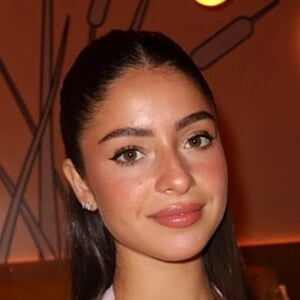 Shirel Biton Cohen Headshot 3 of 4