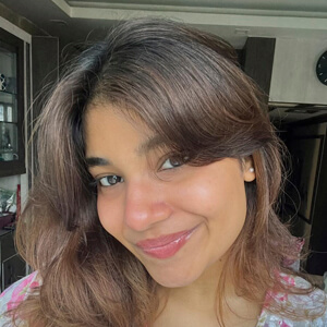 Shivangi Pithisaria Headshot 2 of 4