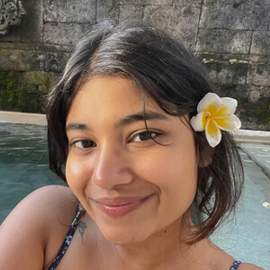 Shivangi Pithisaria Headshot 3 of 4