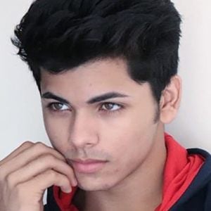 Siddharth Nigam Headshot 5 of 10