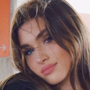 Siena Bella Headshot 4 of 15