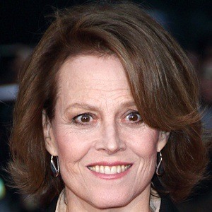 Sigourney Weaver Headshot 4 of 6