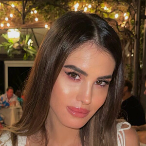 Silvia Caruso Headshot 4 of 5