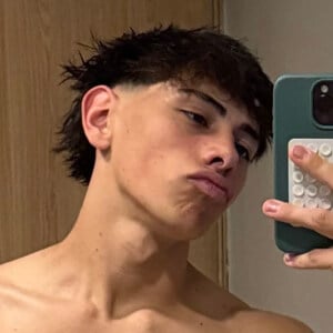 simoonjl Headshot 3 of 4